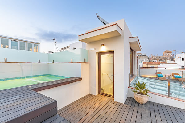 The Artist Bassin profond